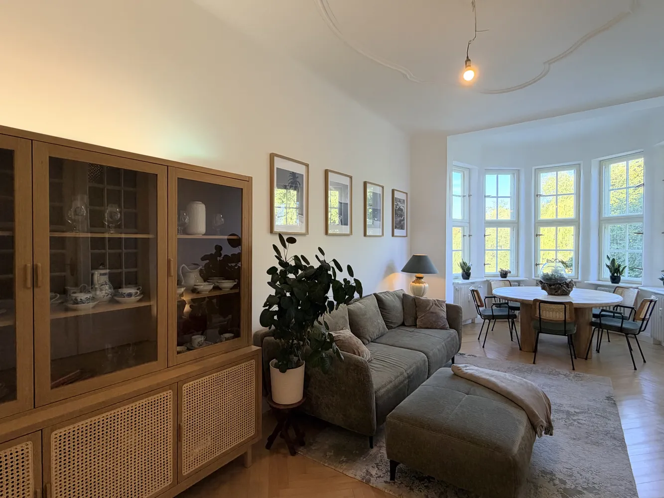 2 room apartment with 115 m² in Berlin – Photo 10
