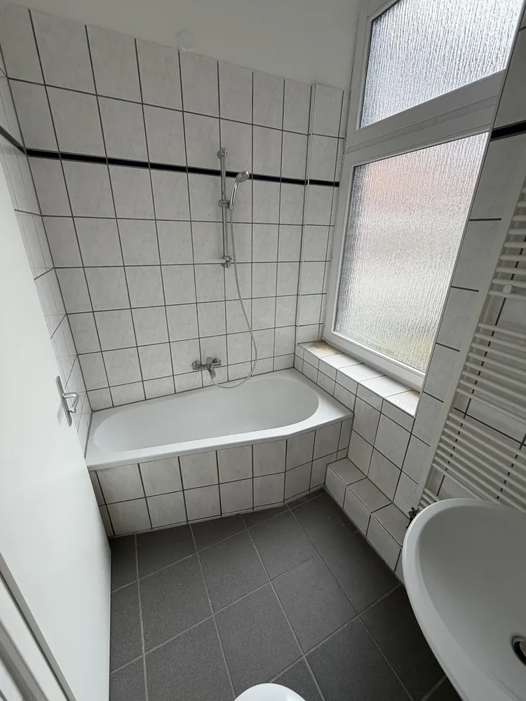 2 room apartment with 55 m² in Krefeld – Photo 8