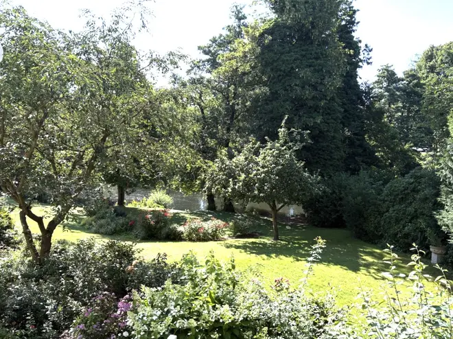 3 Zimmer Wohnung mit 122 m² in Hamburg – Bild 1