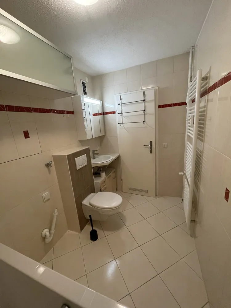 2 Zimmer Wohnung mit 61 m² in Nürtingen – Bild 8