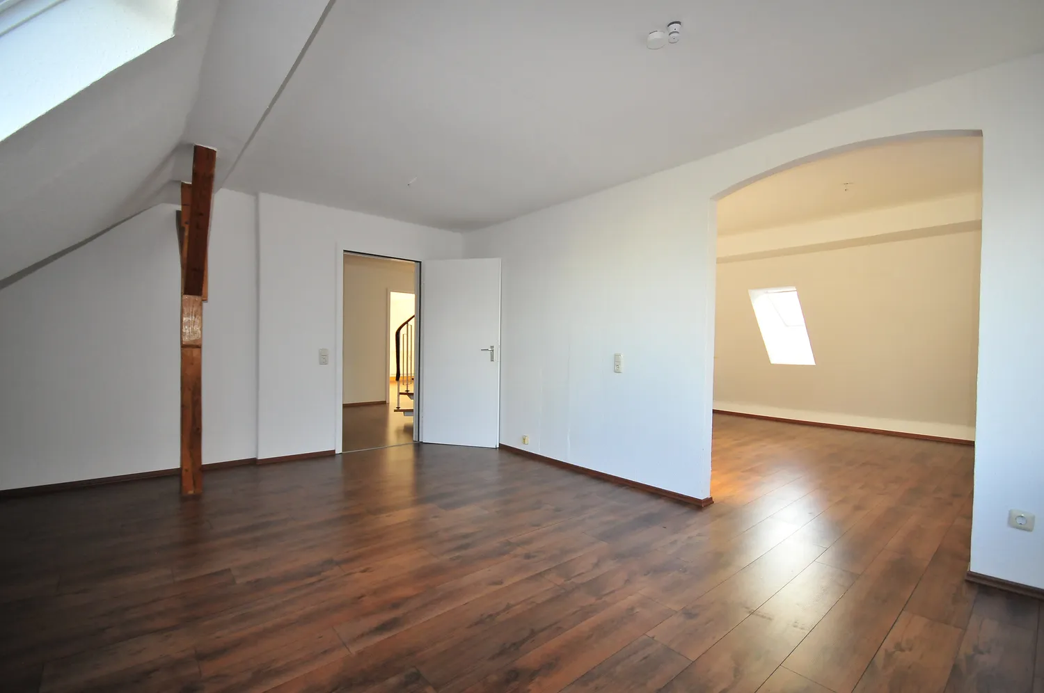 5 Zimmer Wohnung mit 85 m² in Wuppertal – Bild 3