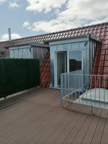 2 Zimmer Wohnung mit 71 m² in Berlin – Bild 2