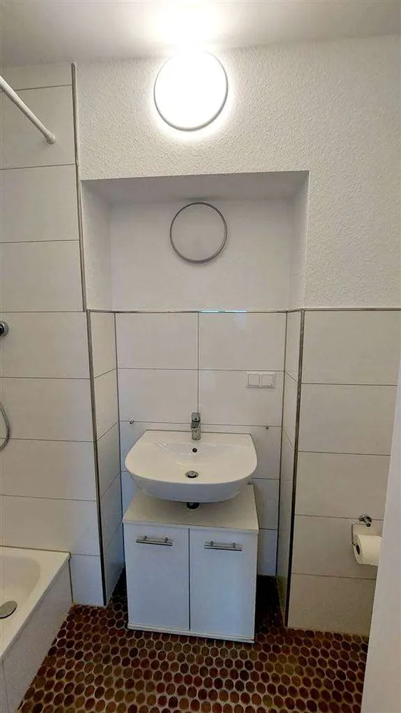 2 Zimmer Wohnung mit 35 m² in Leverkusen – Bild 7