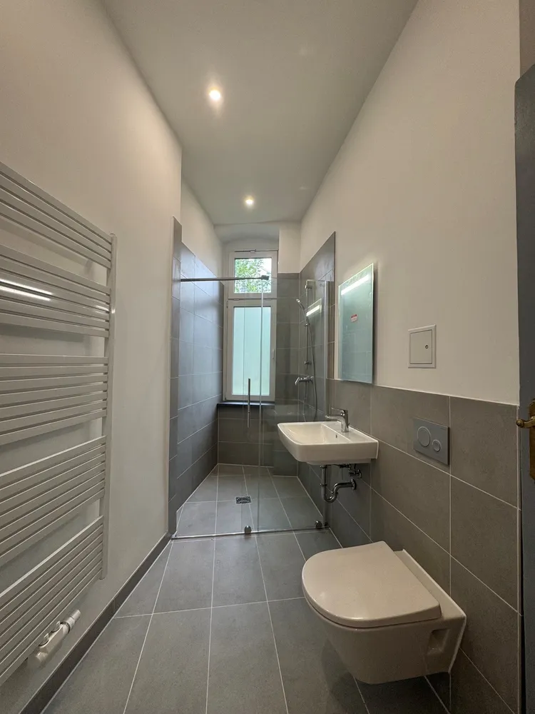 3 Zimmer Wohnung mit 105 m² in Berlin – Bild 1