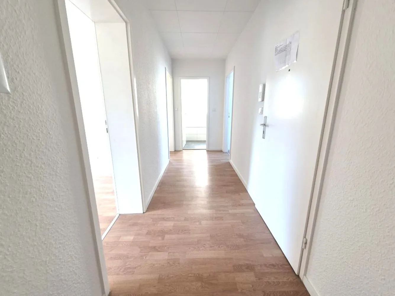 2 Zimmer Wohnung mit 47 m² in Duisburg – Bild 2