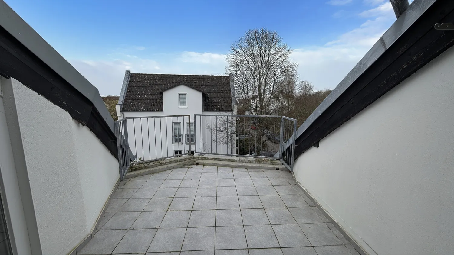 3 Zimmer Wohnung mit 80 m² in Wiesbaden – Bild 12