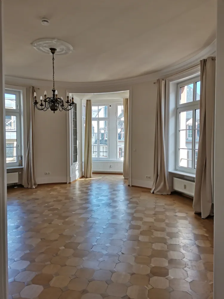 3 Zimmer Wohnung mit 120 m² in Mainz – Bild 1
