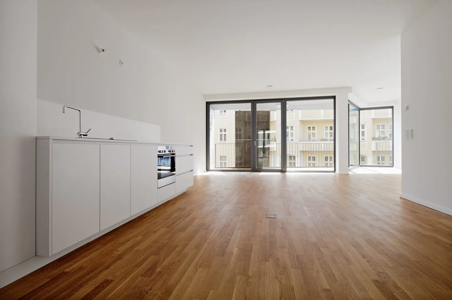 3 room apartment with 98 m² in Berlin – Photo 9
