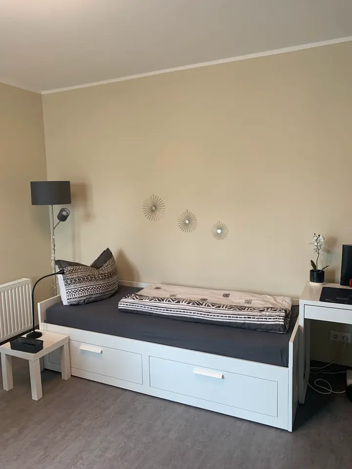 WG-Zimmer mit 20 m² in Falkensee – Bild 1