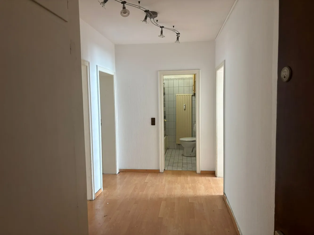 2 Zimmer Wohnung mit 60 m² in Wuppertal – Bild 3