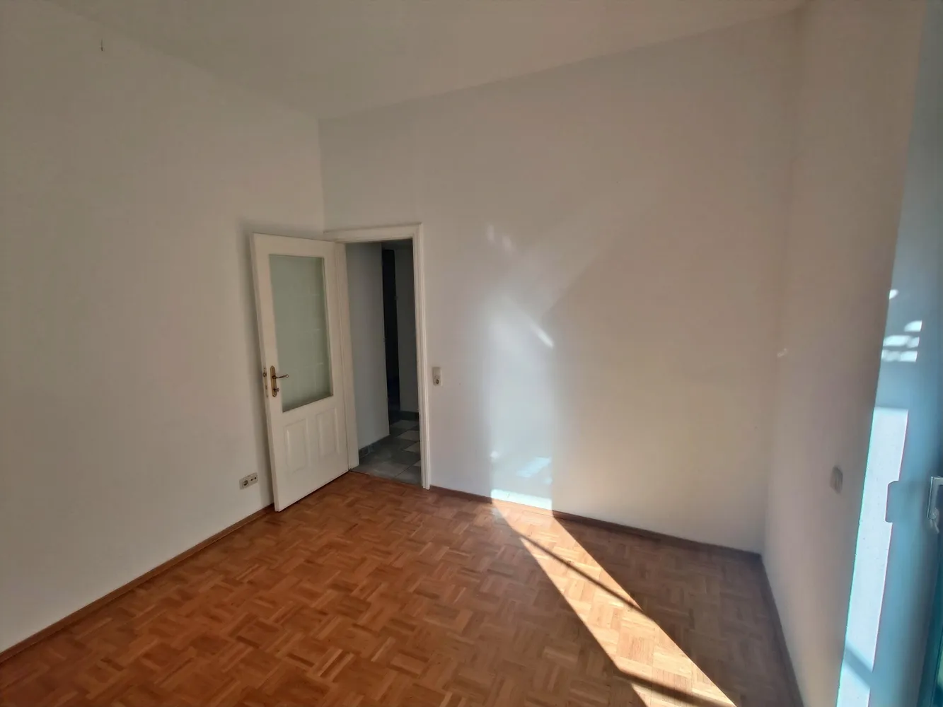 2 Zimmer Wohnung mit 64 m² in Halle (Saale) – Bild 9