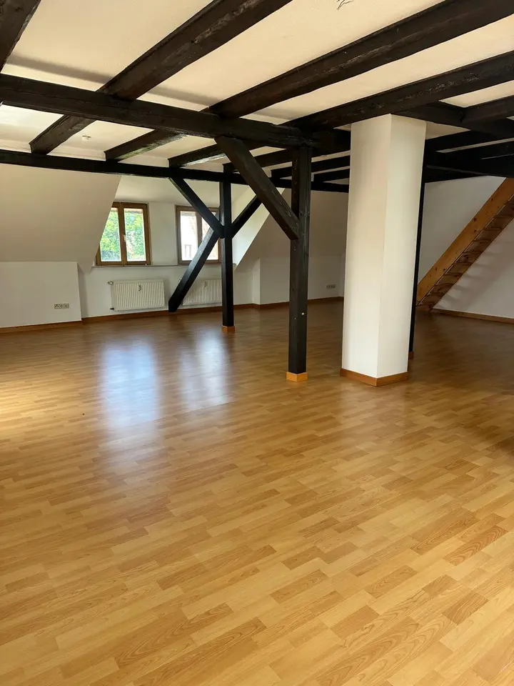 4 Zimmer Wohnung mit 132 m² in Nordhausen – Bild 1