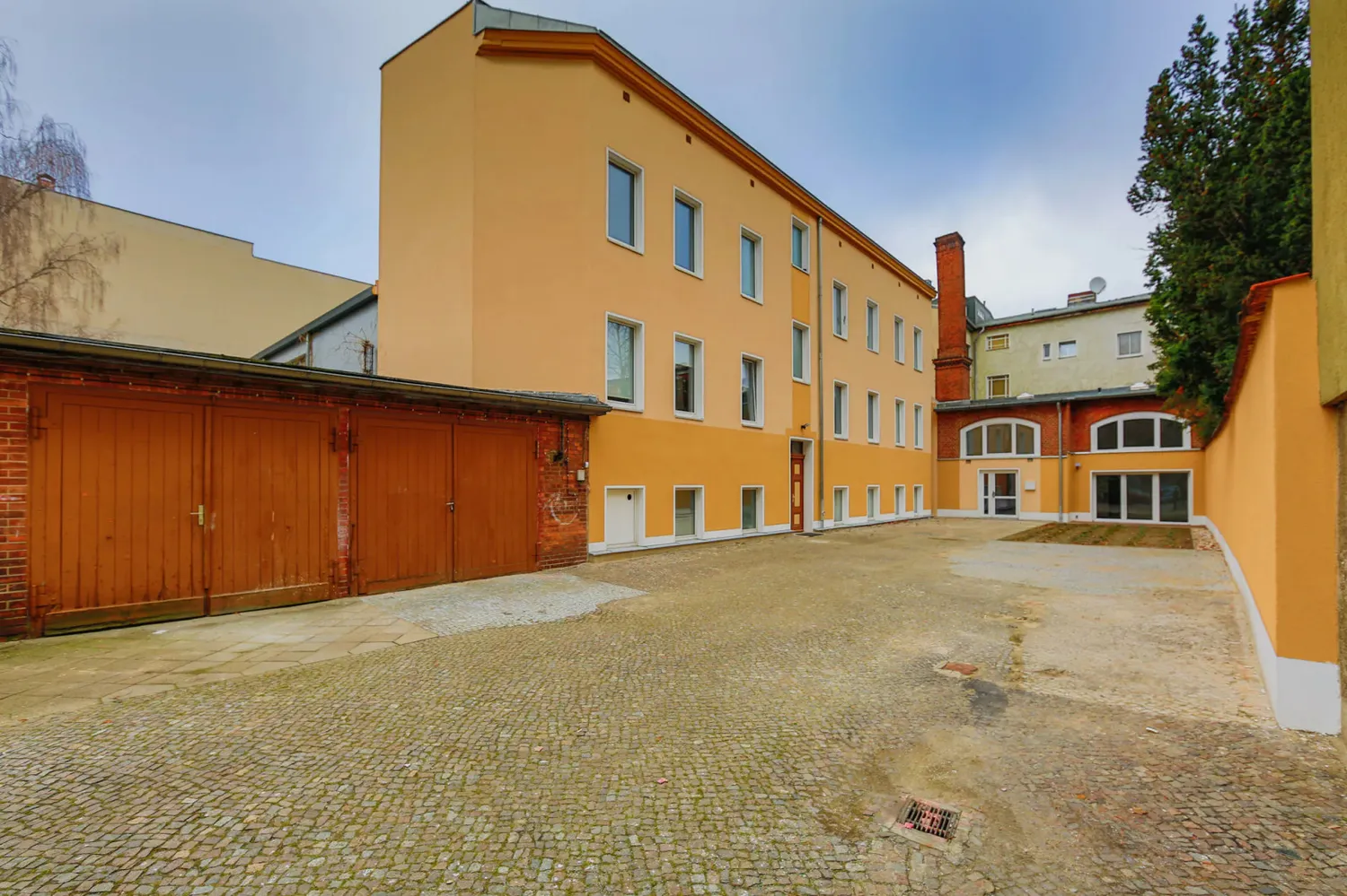 Shared room with 15 m² in Berlin – Photo 4