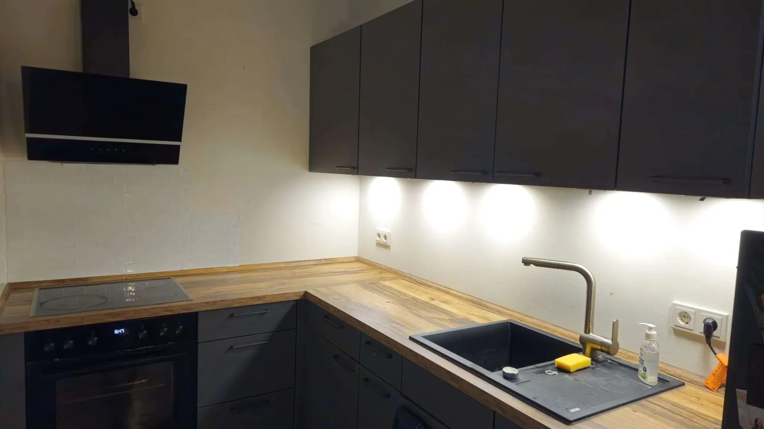 2 room apartment with 70 m² in Berlin – Photo 1