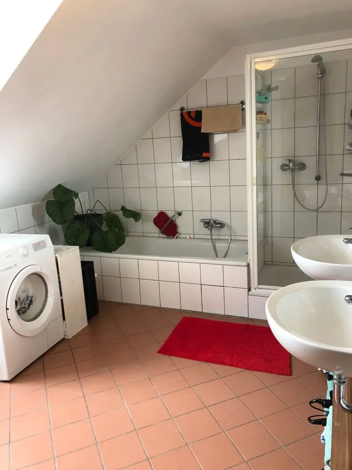 WG-Zimmer mit 100 m² in Gießen – Bild 6