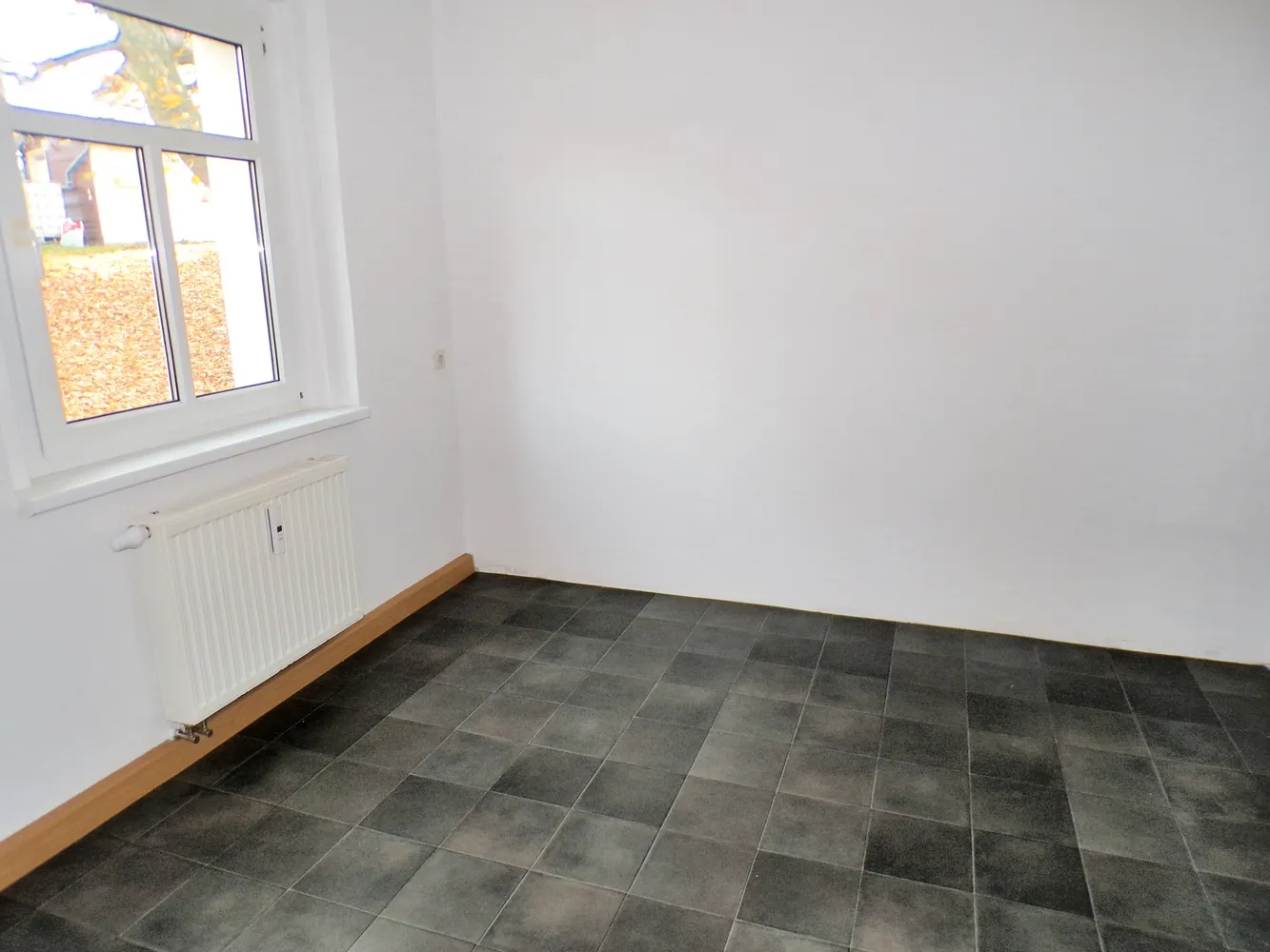 2 Zimmer Wohnung mit 57 m² in Werdau – Bild 6