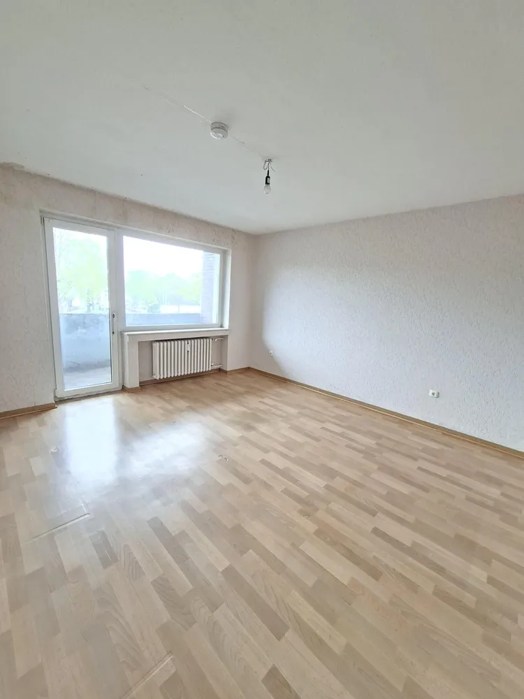 4 Zimmer Wohnung mit 81 m² in Duisburg – Bild 1