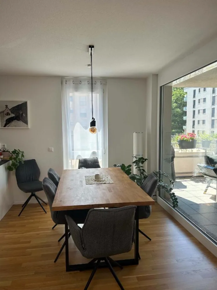 3 Zimmer Wohnung mit 80 m² in Stuttgart – Bild 2