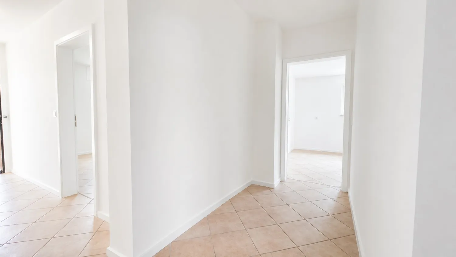3 Zimmer Wohnung mit 85 m² in Frankfurt am Main – Bild 5