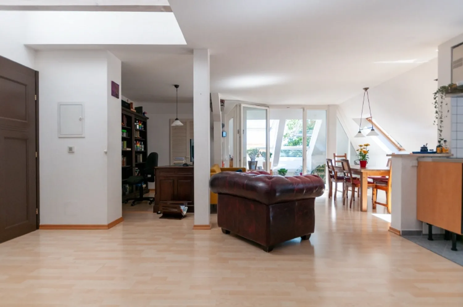 3 Zimmer Wohnung mit 100 m² in Dresden – Bild 8