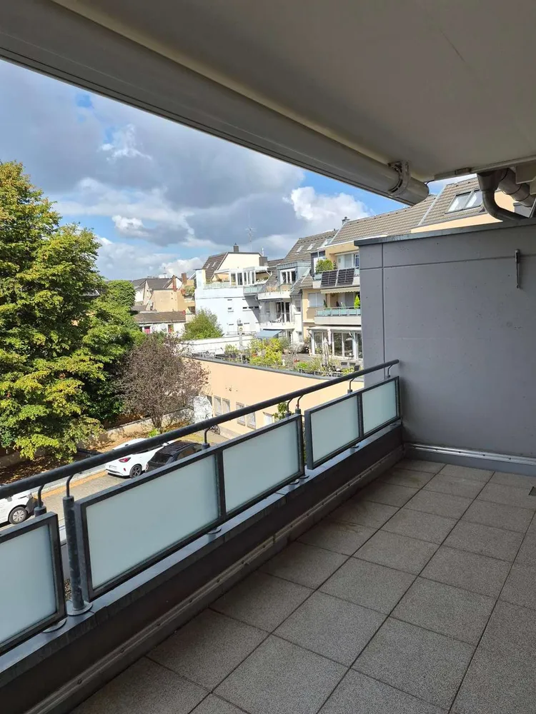 3 room apartment with 101 m² in Troisdorf – Photo 3