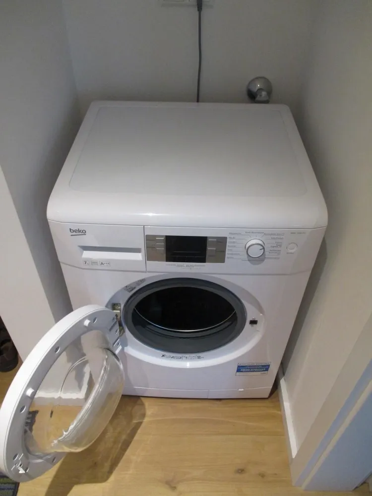 2 room apartment with 56 m² in Bonn – Photo 4