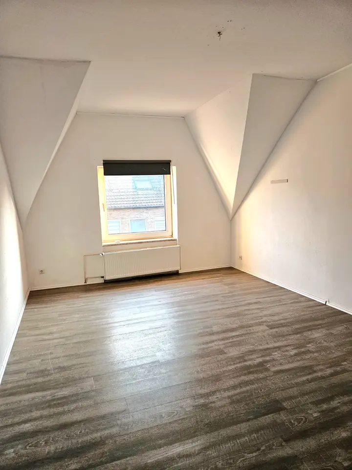 4 Zimmer Wohnung mit 70 m² in Oberhausen – Bild 1