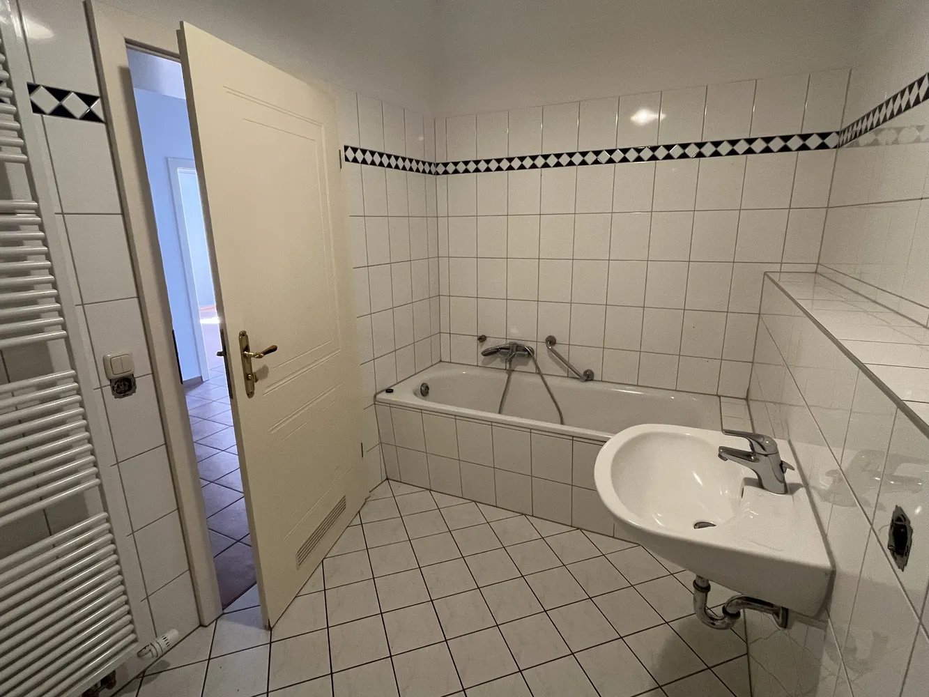 2 Zimmer Wohnung mit 65 m² in Dresden – Bild 8