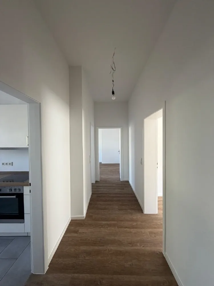 2 Zimmer Wohnung mit 68 m² in Köln – Bild 2