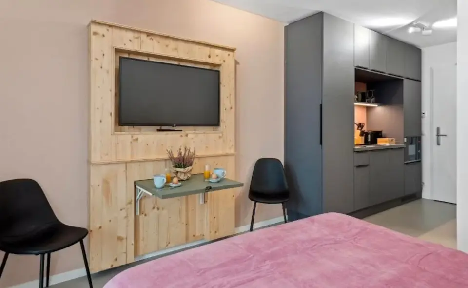2 Zimmer Wohnung mit 65 m² in Freiburg im Breisgau – Bild 3