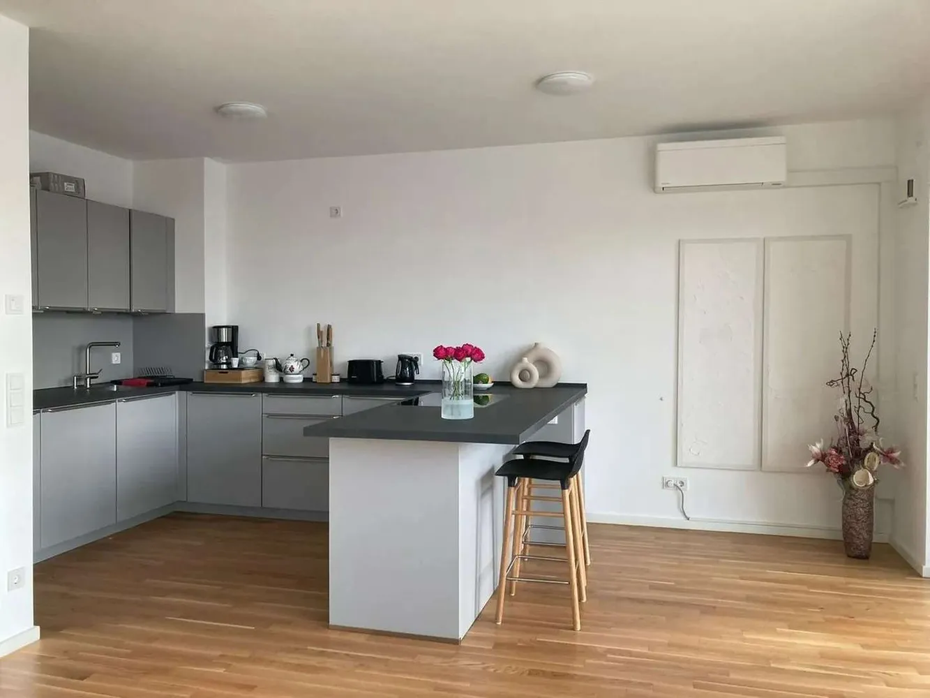 2 Zimmer Wohnung mit 72 m² in Frankfurt am Main – Bild 6