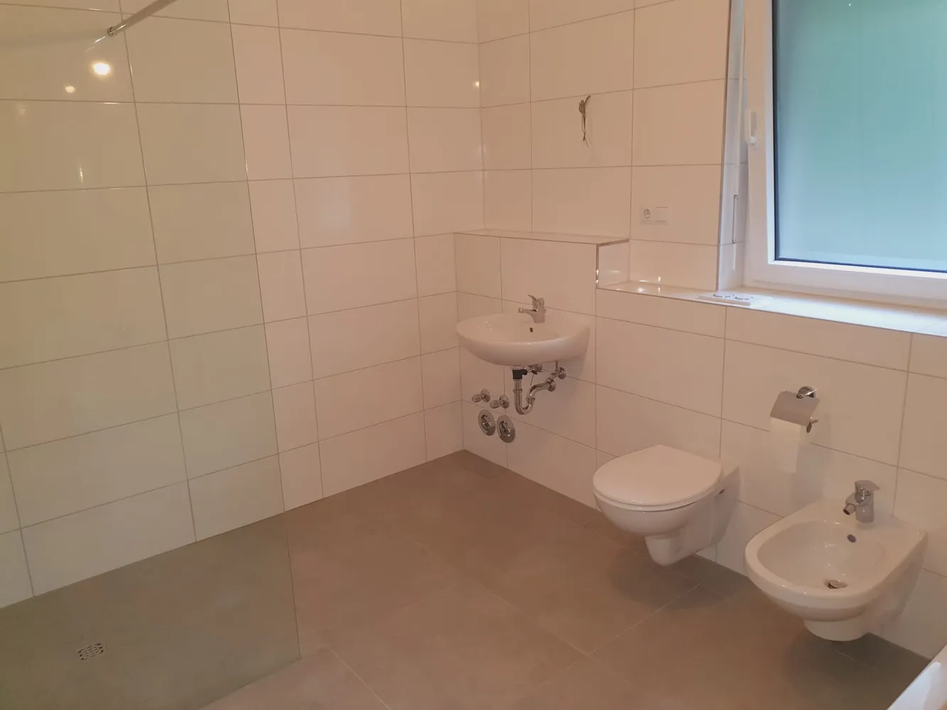 5 Zimmer Wohnung mit 120 m² in Frechen – Bild 2
