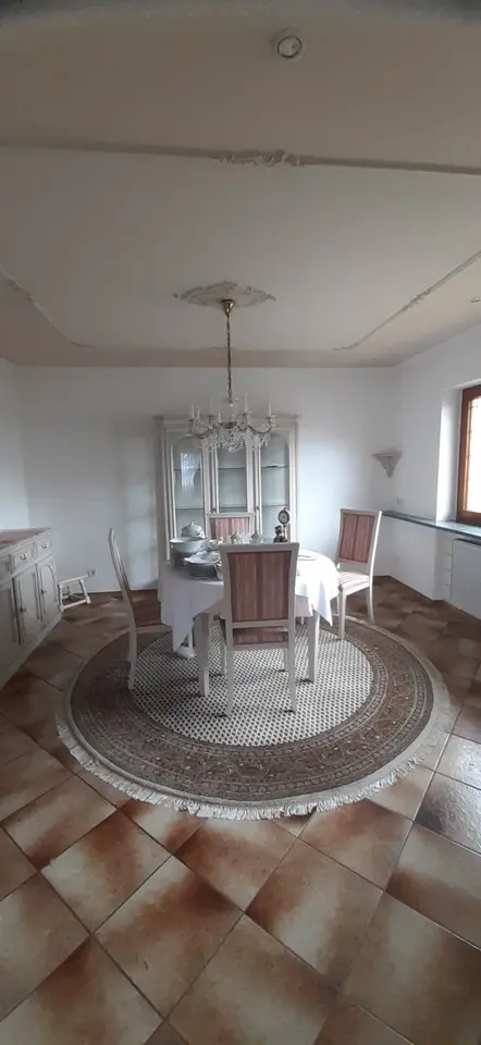 5 Zimmer Wohnung mit 200 m² in Bruchsal – Bild 3