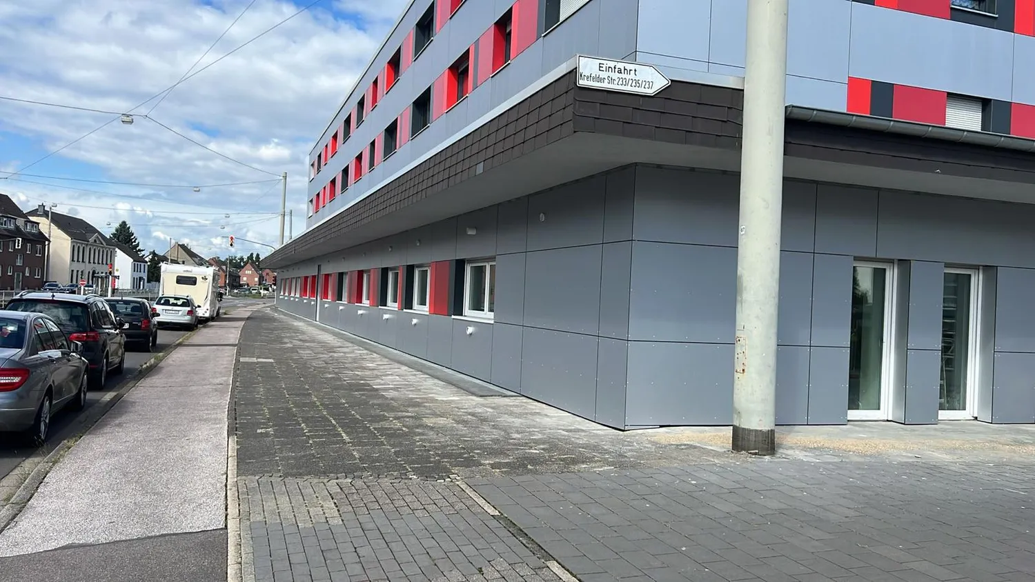 3 Zimmer Wohnung mit 72 m² in Krefeld – Bild 2