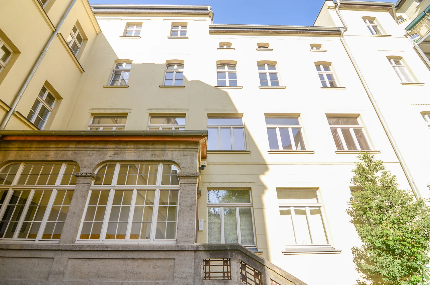 2 Zimmer Wohnung mit 52 m² in Halle (Saale) – Bild 3