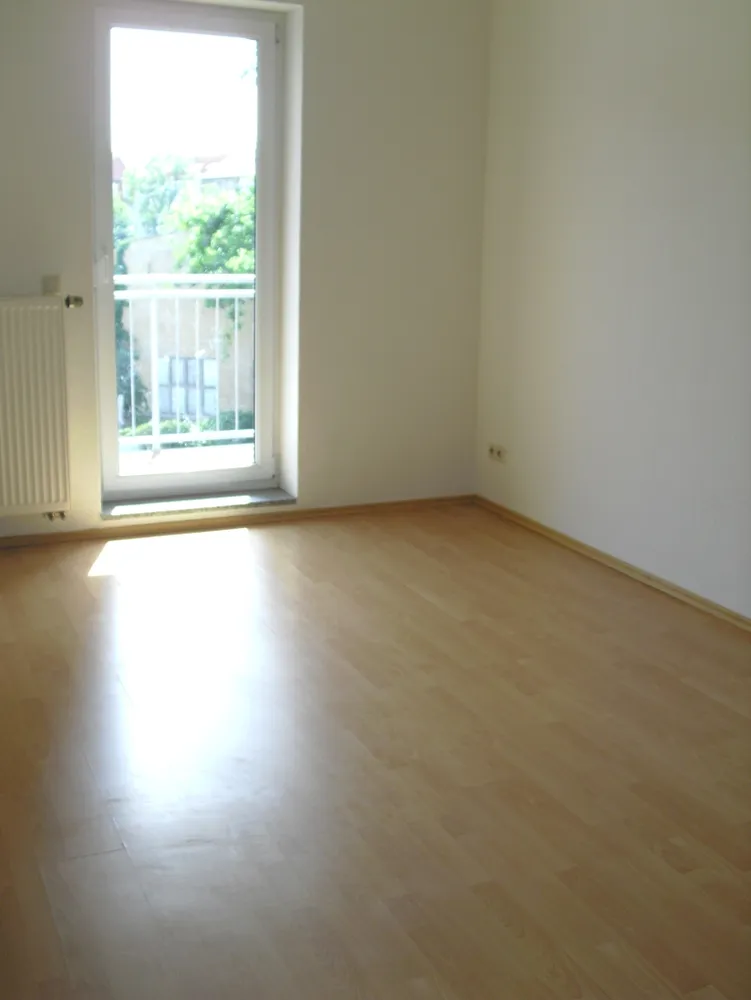 3 Zimmer Wohnung mit 80 m² in Naumburg (Saale) – Bild 3