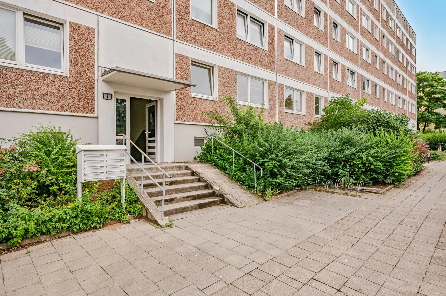 2 Zimmer Wohnung mit 46 m² in Neubrandenburg – Bild 1