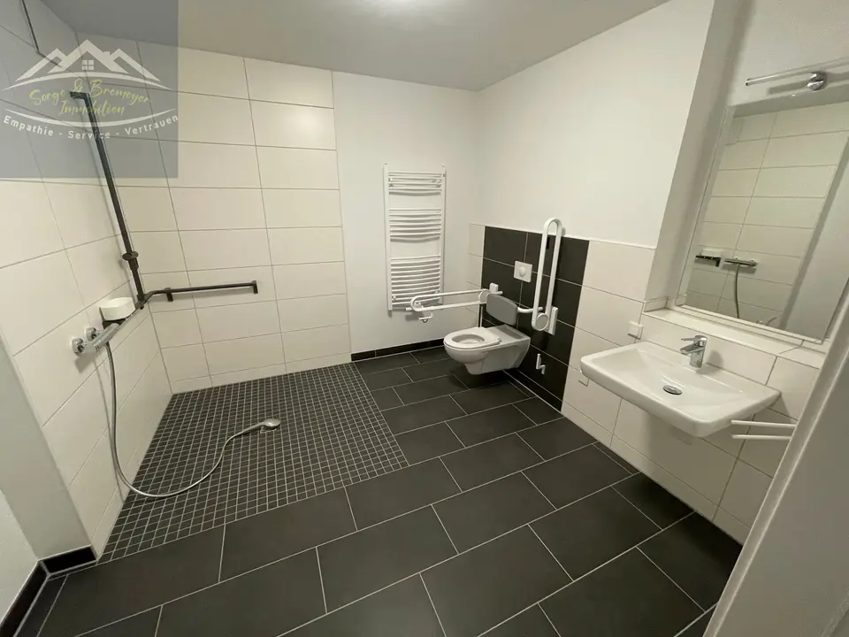 2 Zimmer Wohnung mit 65 m² in Leer – Bild 5