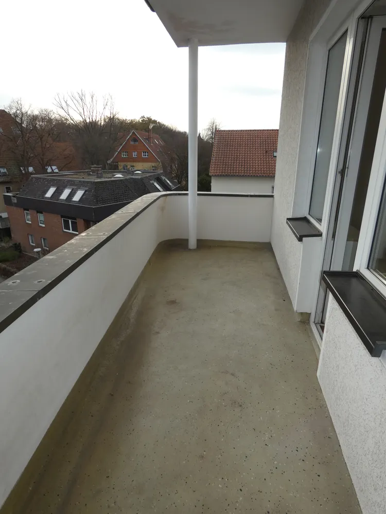 4 Zimmer Wohnung mit 110 m² in Hannover – Bild 2