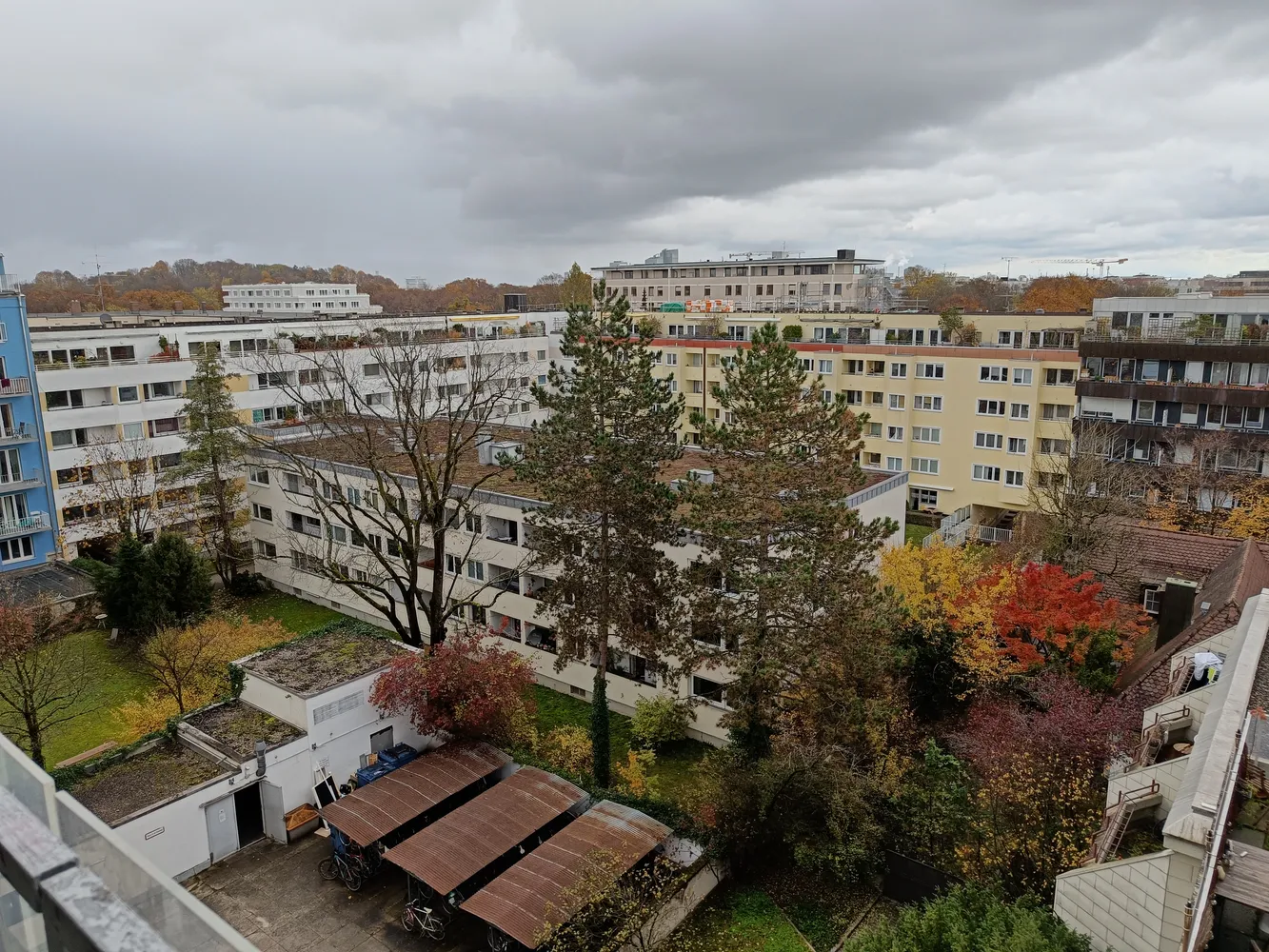 1 room apartment with 30 m² in Munich – Photo 4