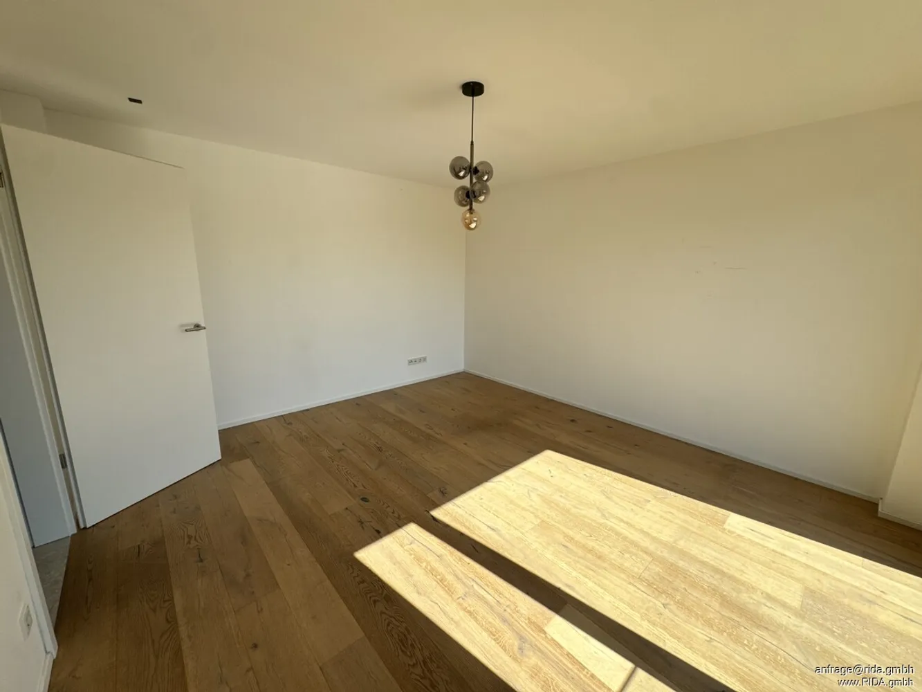 5 Zimmer Haus mit 220 m² in Köln – Bild 11
