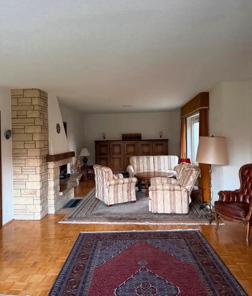 7 room house with 192 m² in Königswinter – Photo 1