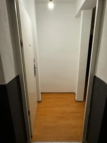 2 Zimmer Wohnung mit 50 m² in Köln – Bild 2