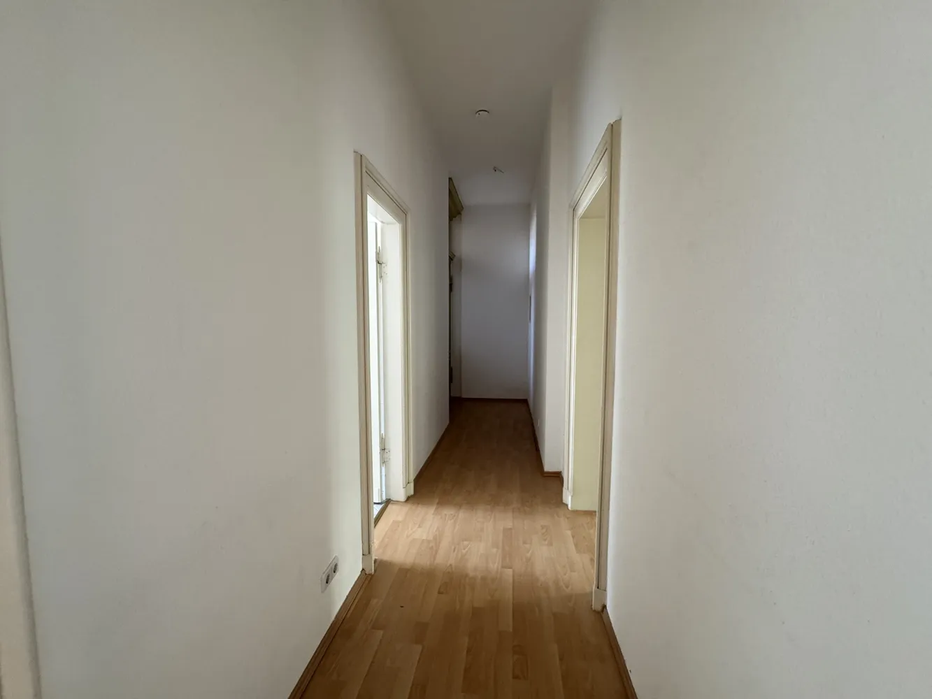 3 Zimmer Wohnung mit 99 m² in Magdeburg – Bild 12