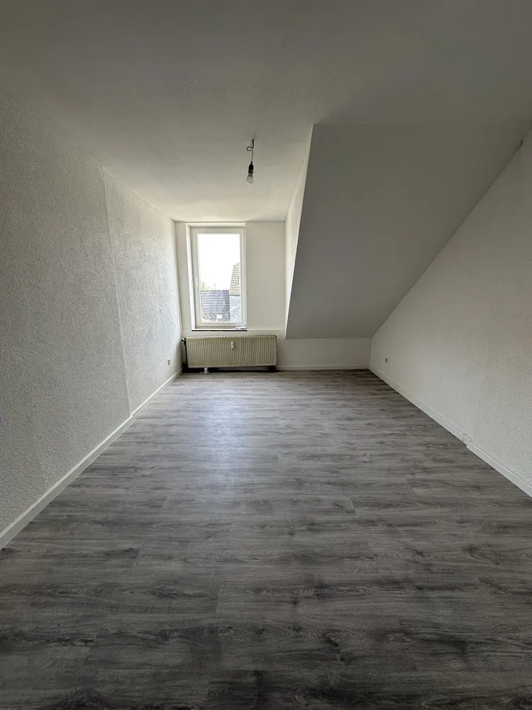 5 room apartment with 110 m² in Gelsenkirchen – Photo 4