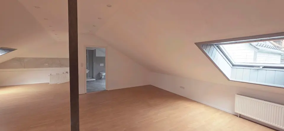 2 Zimmer Wohnung mit 65 m² in Saarbrücken – Bild 1