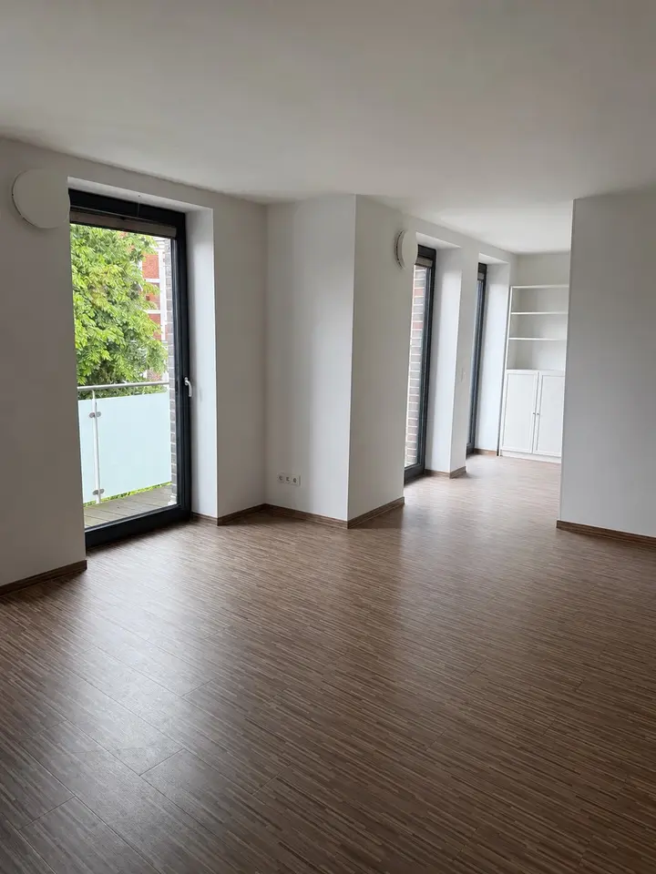 2 Zimmer Wohnung mit 74 m² in Stade – Bild 2