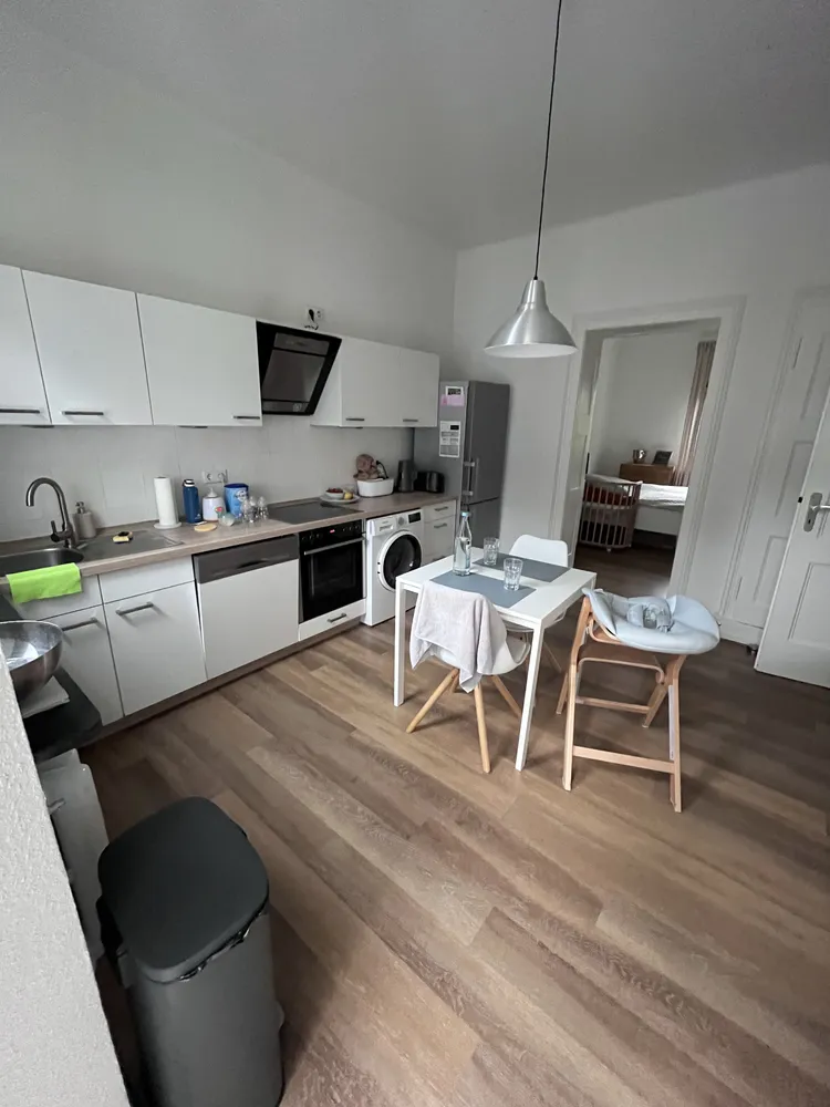 2 Zimmer Wohnung mit 73 m² in Düsseldorf – Bild 3