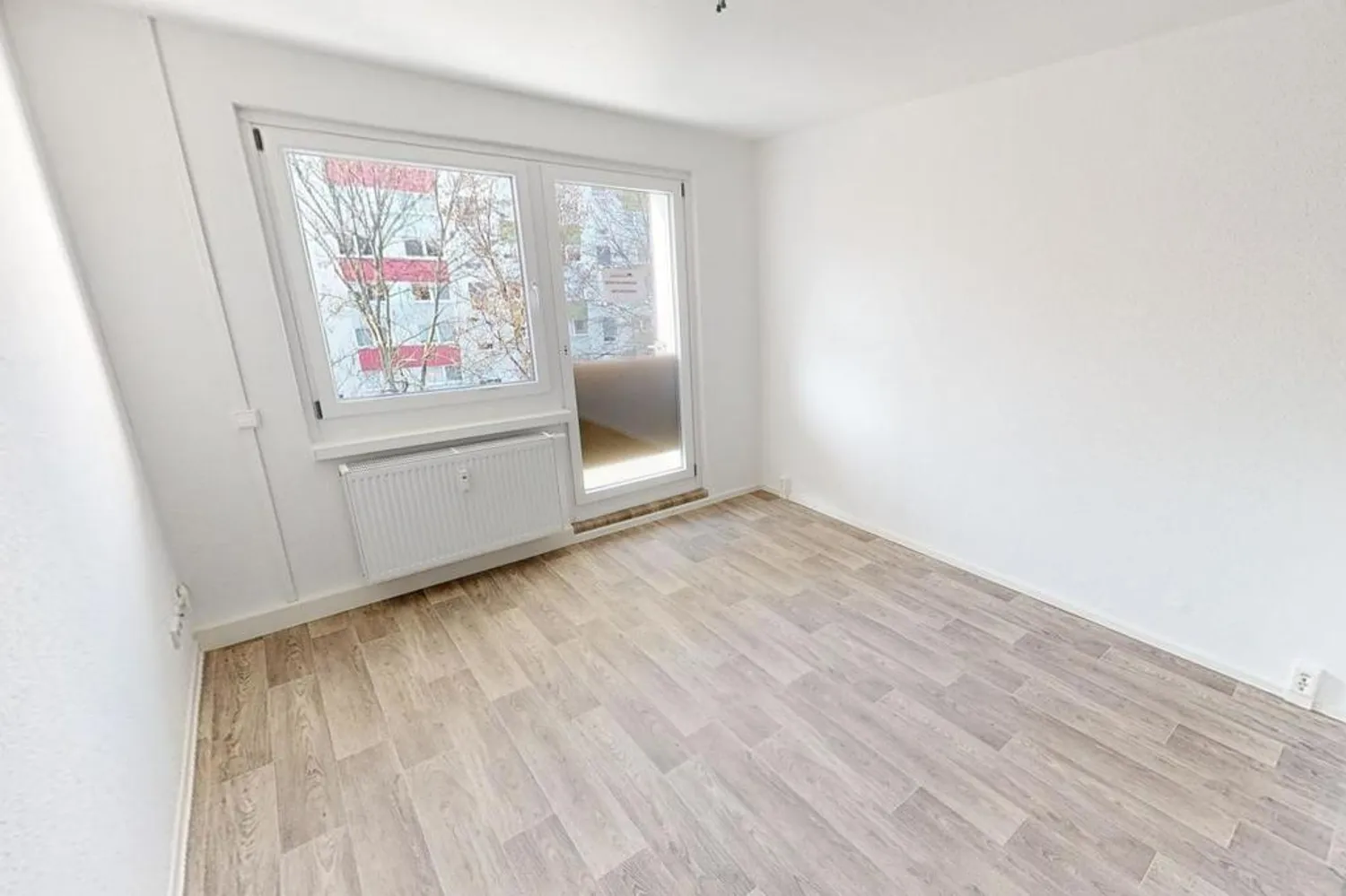 6 Zimmer Wohnung mit 125 m² in Chemnitz – Bild 1