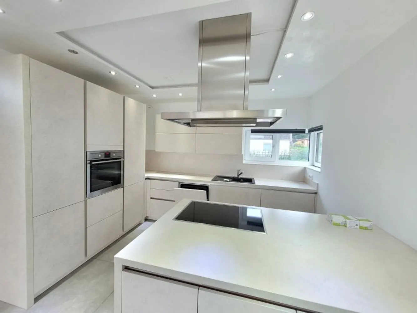 5 room house with 200 m² in Wiesbaden – Photo 4